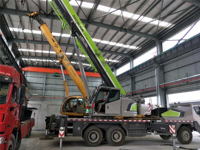 安溪县高空车出租需要注意哪些安全事项？